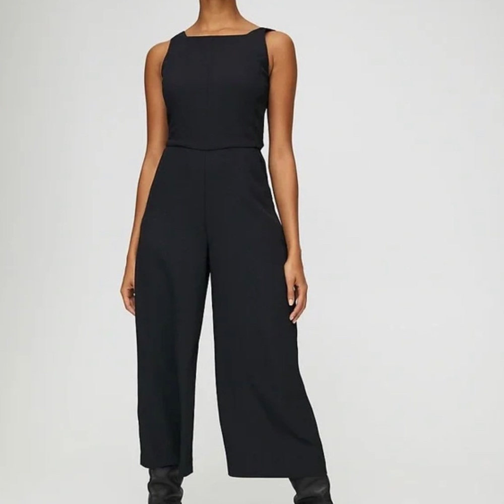 Aritzia Écoulement Jumpsuit Square Neck Tie Back Formal Black